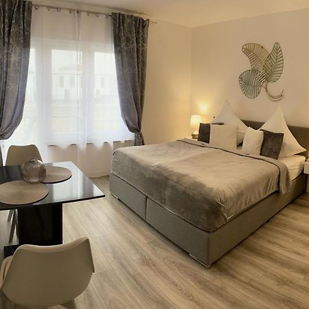 Prime Host Lovely Apartment Карлсруе Екстериор снимка